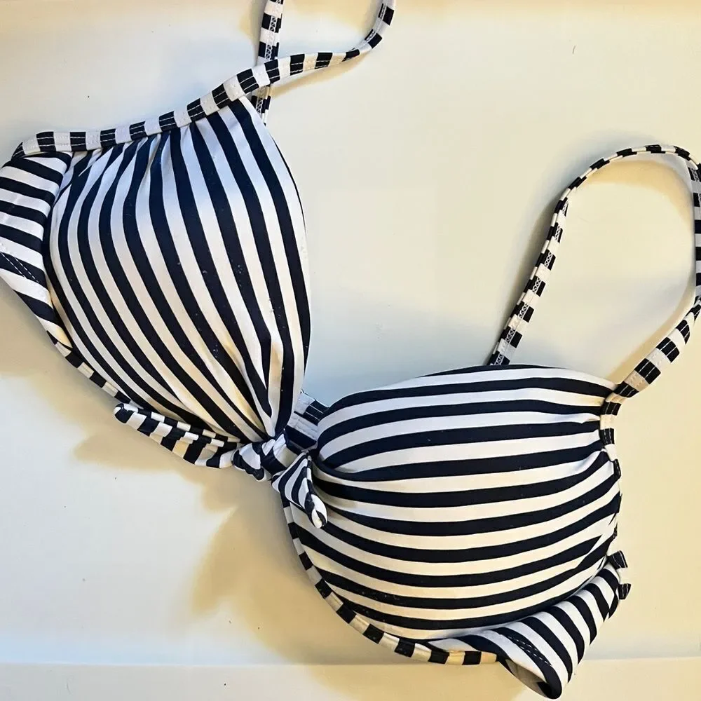 Xhilaration Bikini‎ Top